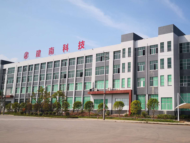 廠區(qū)外圍